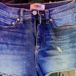 Pink Victoria Secret 💗 size 2 jean shorts